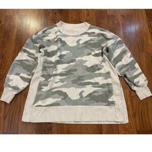 Aerie Women's Oversized Sweatshirt with Side Slits – Camo Print – Size Medium